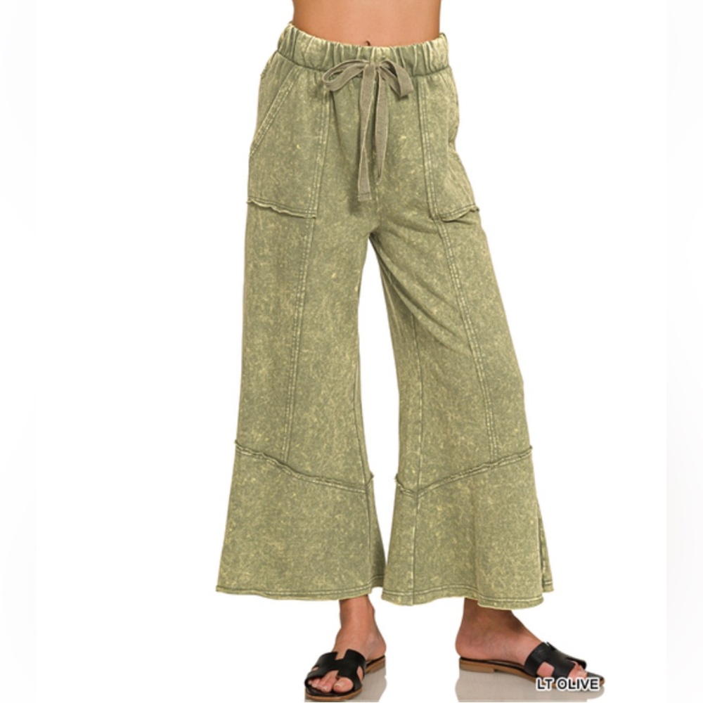 Zenana Outfitters Light Olive Wide-Leg Pants